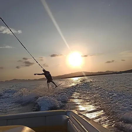 Barewake's Place 3 Cosy Perfect For Romantic Getaway By The Sea Daire Alikí