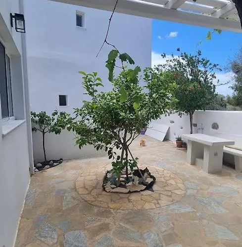 Barewake's Place 3 Cosy Perfect For Romantic Getaway By The Sea Apartmán Alikí