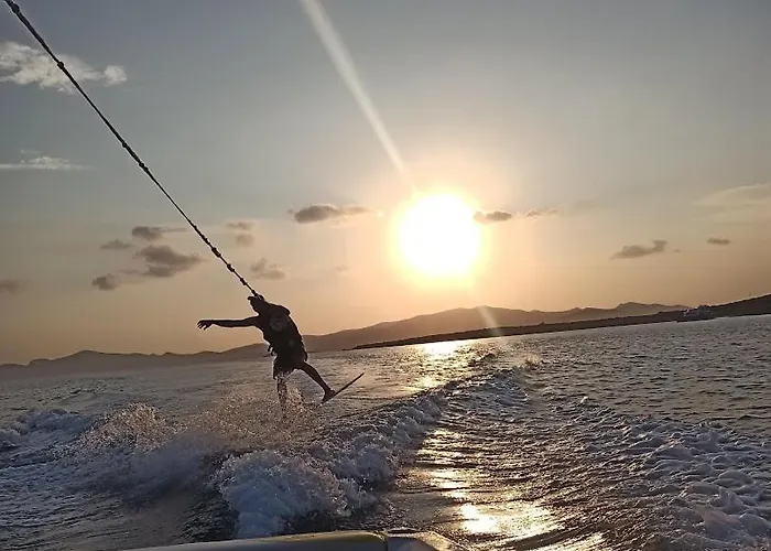 Barewake's Place 3 Cosy Perfect For Romantic Getaway By The Sea Apartmán Alikí